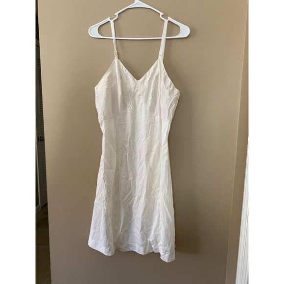 Vintage Off White Sears The Improved Doesn't Slip Slip 40Tall 1960's-70's - Picture 1 of 10